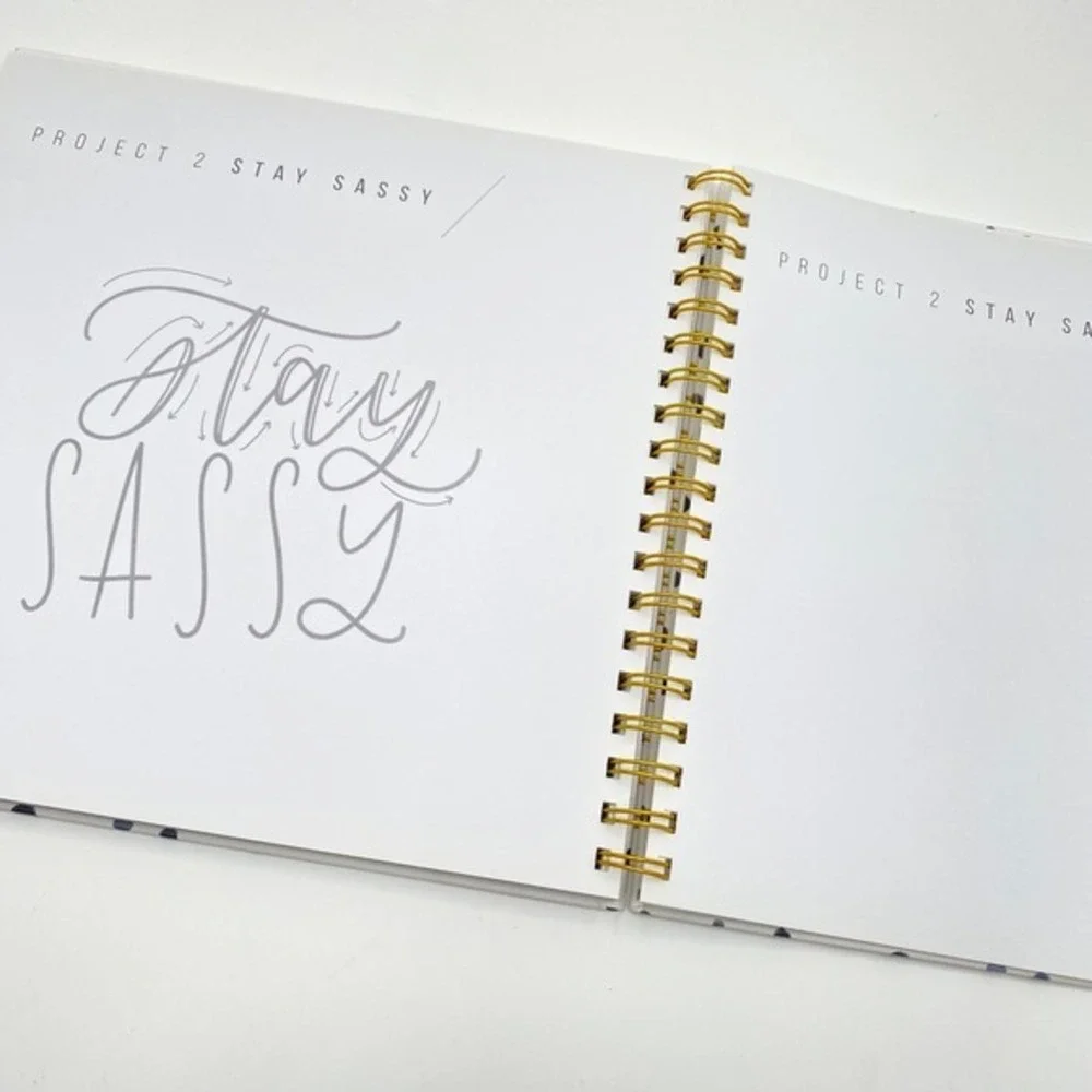 Hand Lettering 101 An Introduction to the Art of‎ Creative Lettering Workbook